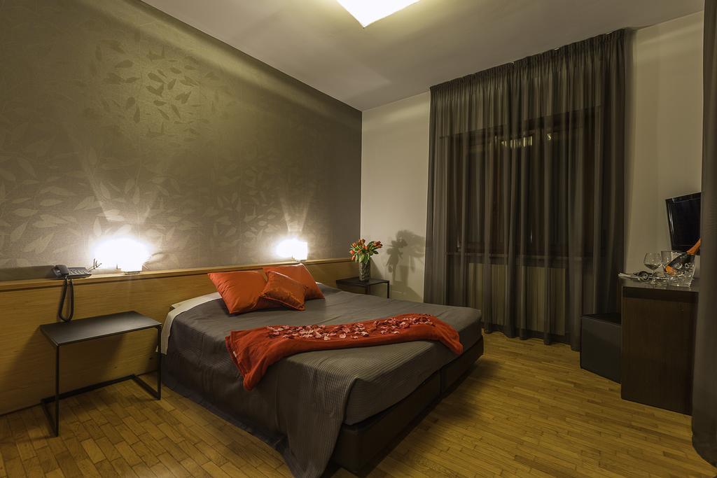 Capo Horn Hotel Darfo Boario Terme Ngoại thất bức ảnh