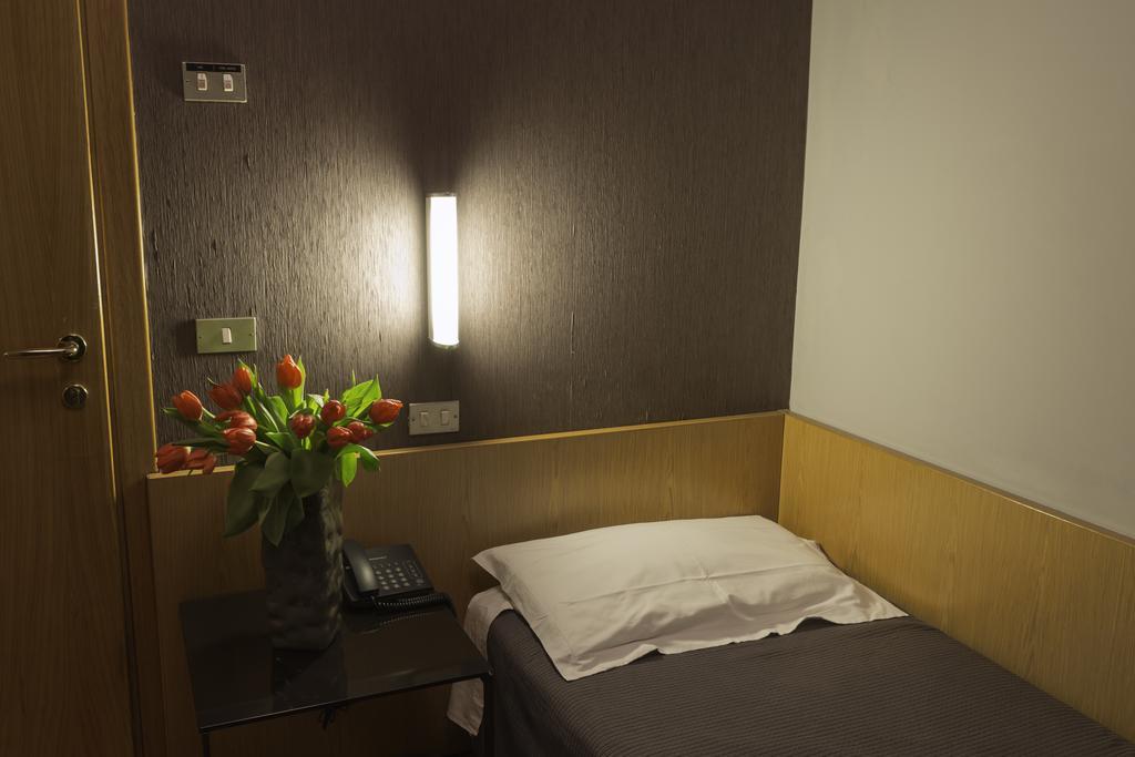 Capo Horn Hotel Darfo Boario Terme Ngoại thất bức ảnh
