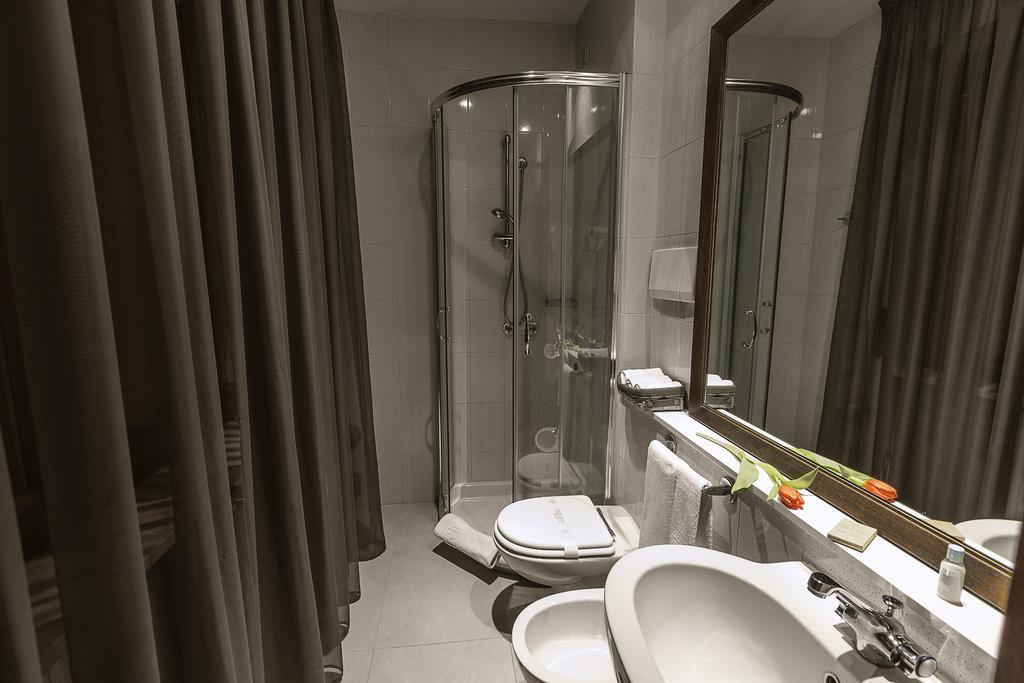 Capo Horn Hotel Darfo Boario Terme Ngoại thất bức ảnh